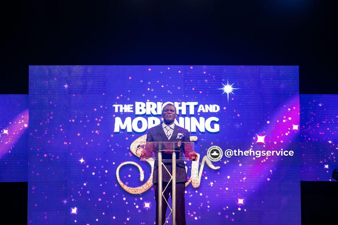 Audio: Shining In A Dark World  – Pastor Sola Owoeye, RCCG AYC 2020, Day 3, Evening Session