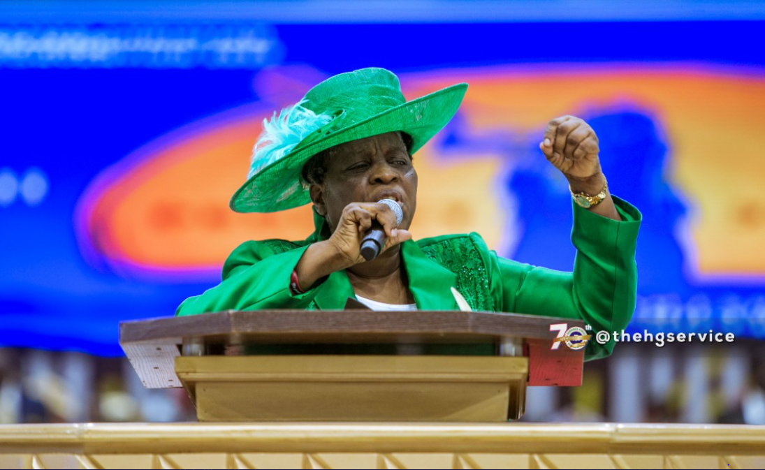 AUDIO: PRAYERS BY PASTOR MRS FOLU ADEBOYE, RCCG ANNUAL CONVENTION 2022 – HOLY GHOST SERVICE, PERFECT JUBILEE